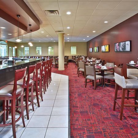 Holiday Inn - Manitowoc Extérieur photo