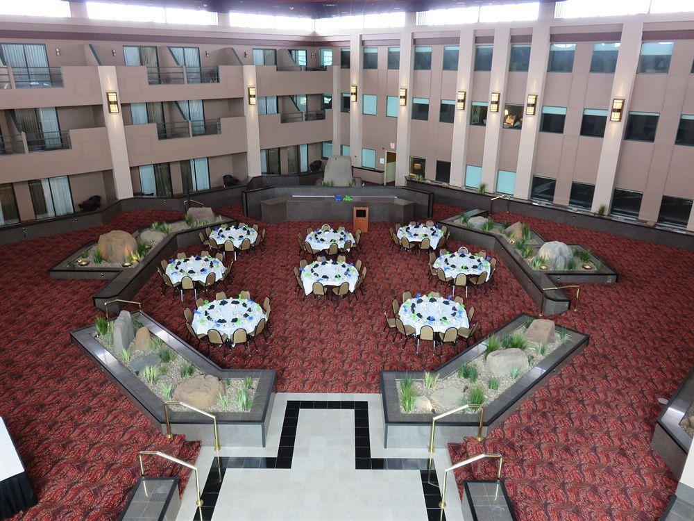 Holiday Inn - Manitowoc Extérieur photo