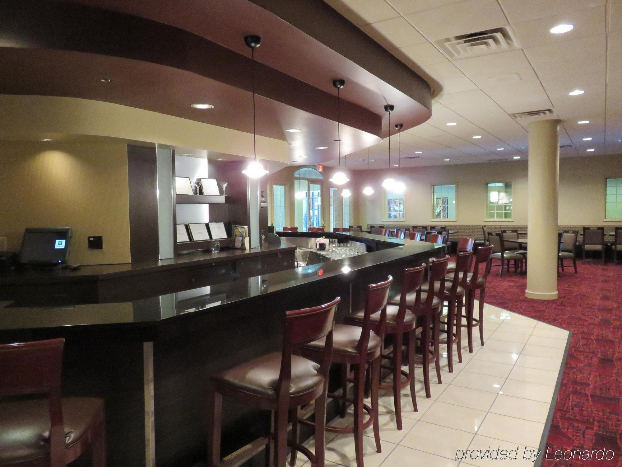 Holiday Inn - Manitowoc Extérieur photo